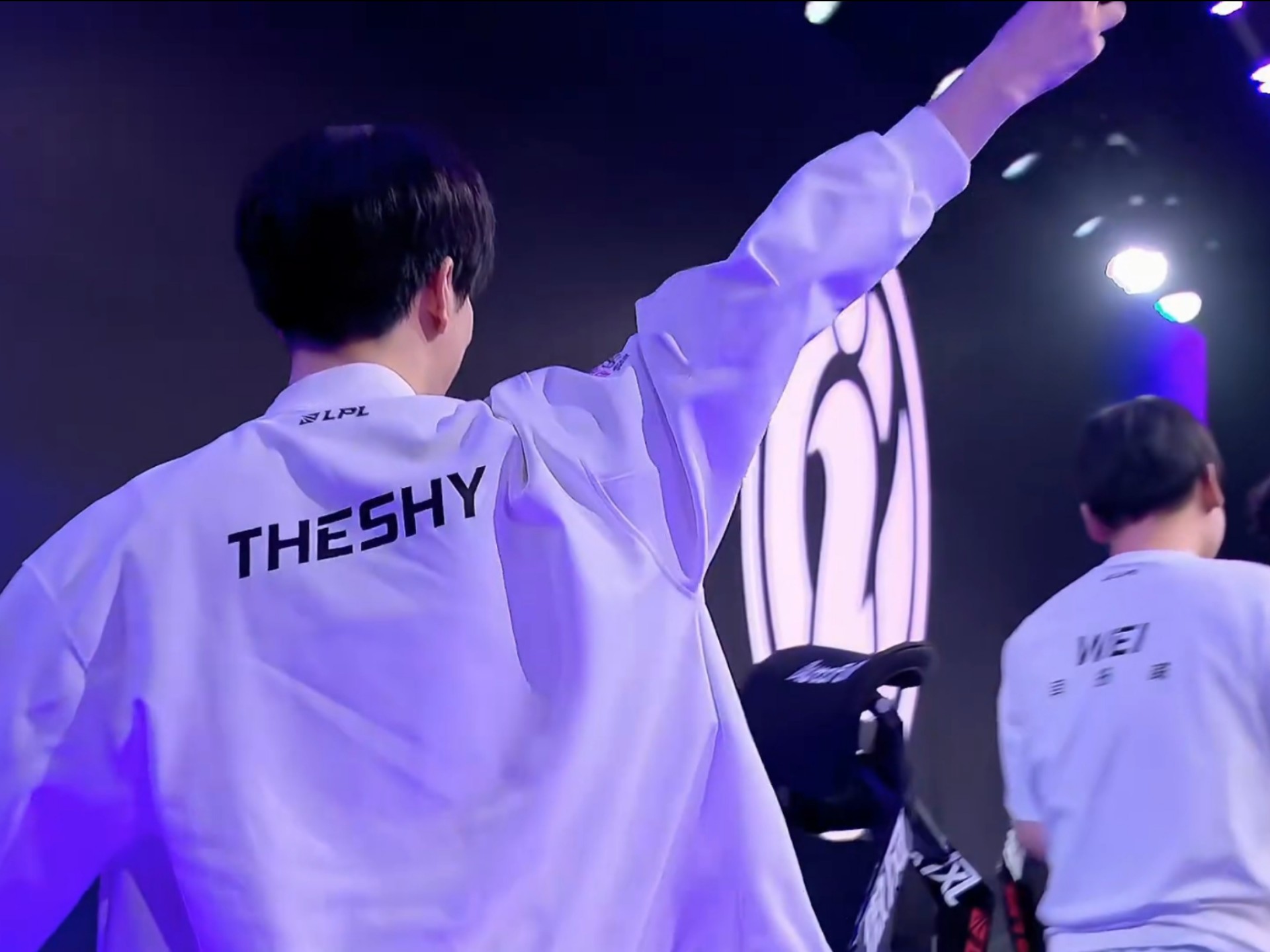 让每一笔决 让每一笔决