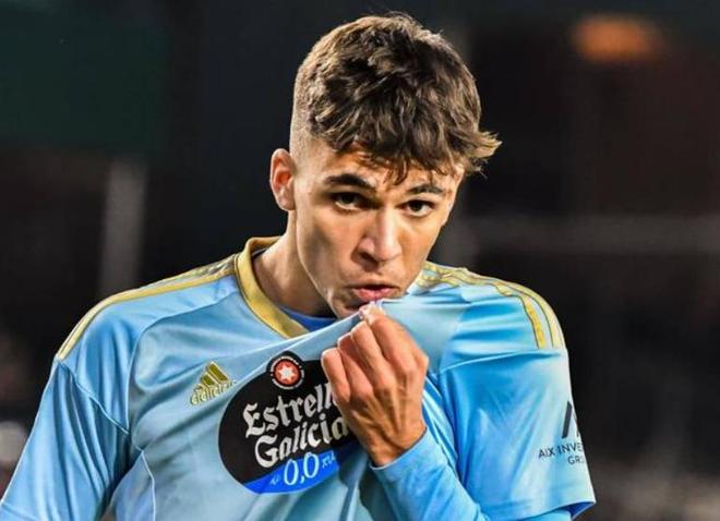 他更关注两 他更关注两