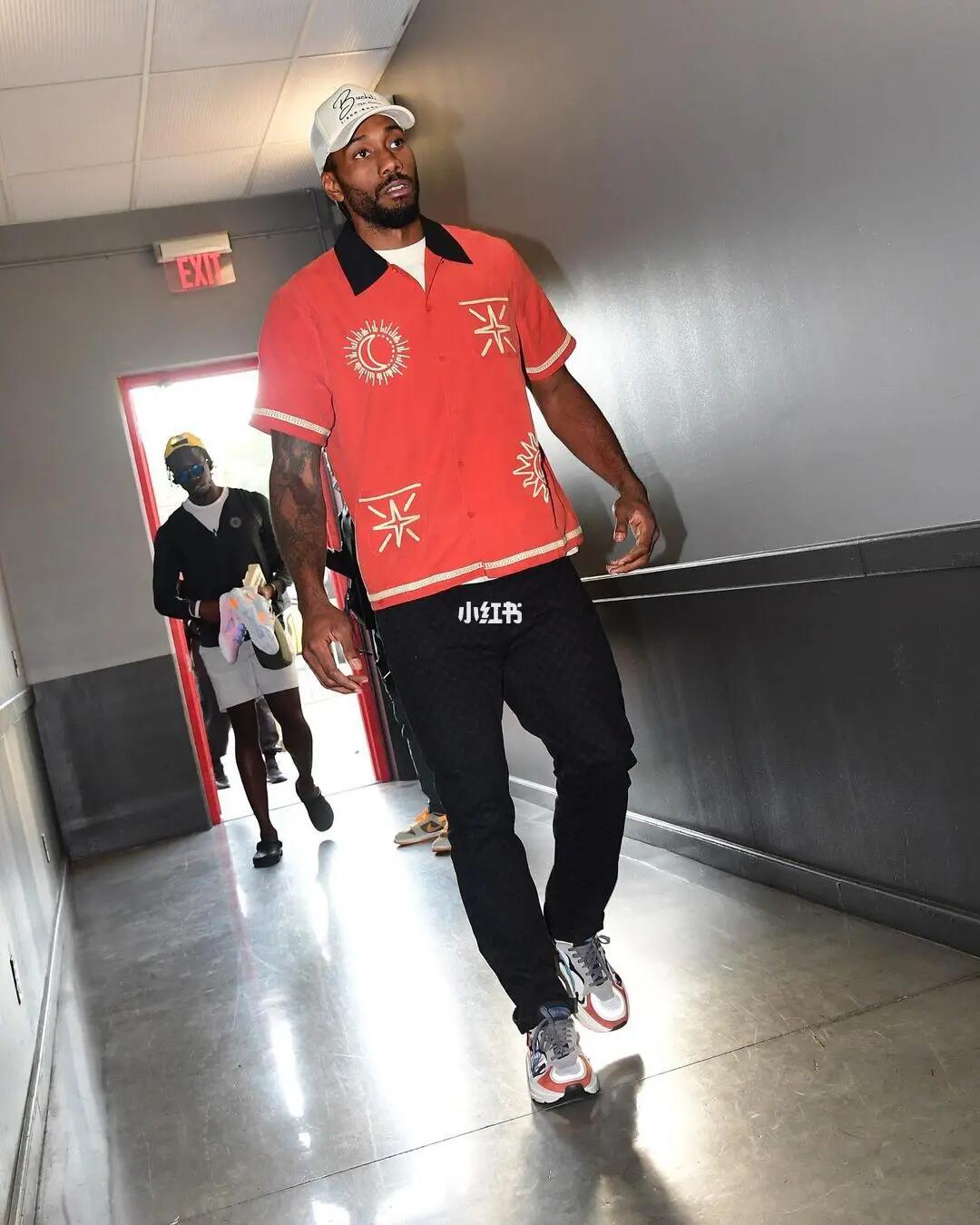 尽管触球总 尽管触球总