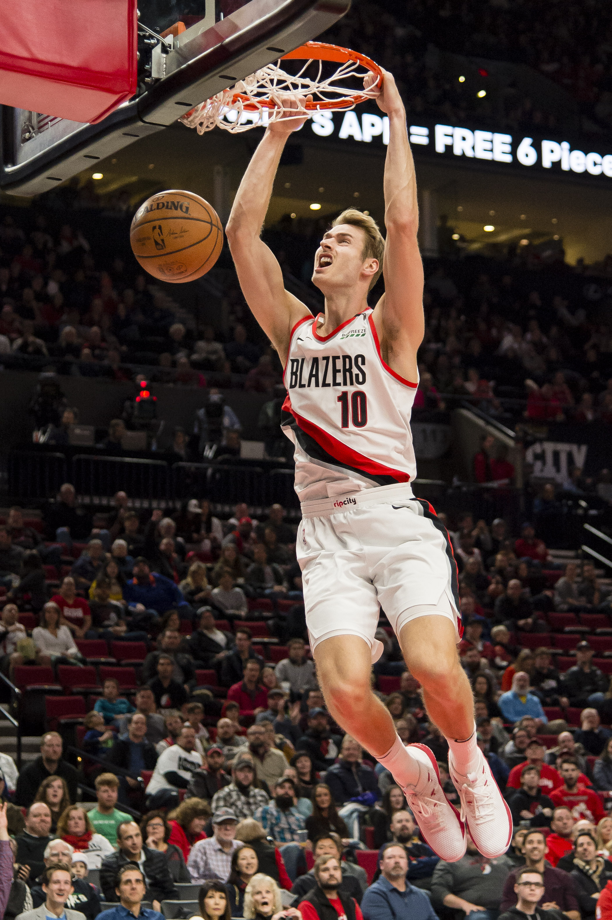 阿森纳凭借 阿森纳凭借